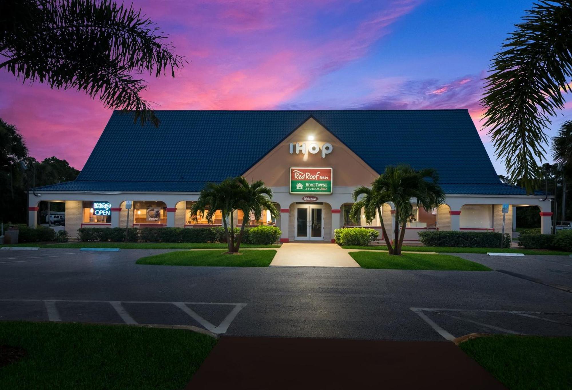Red Roof Inn Vero Beach - I-95 Eksteriør billede